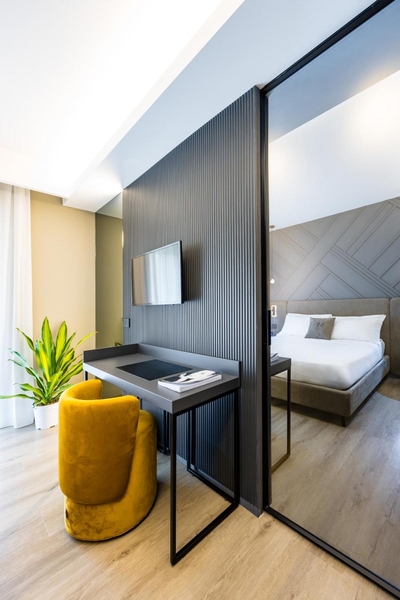 Mh Suites Plebiscito ナポリ エクステリア 写真
